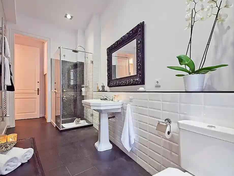 Flateli Universitat Appartement *